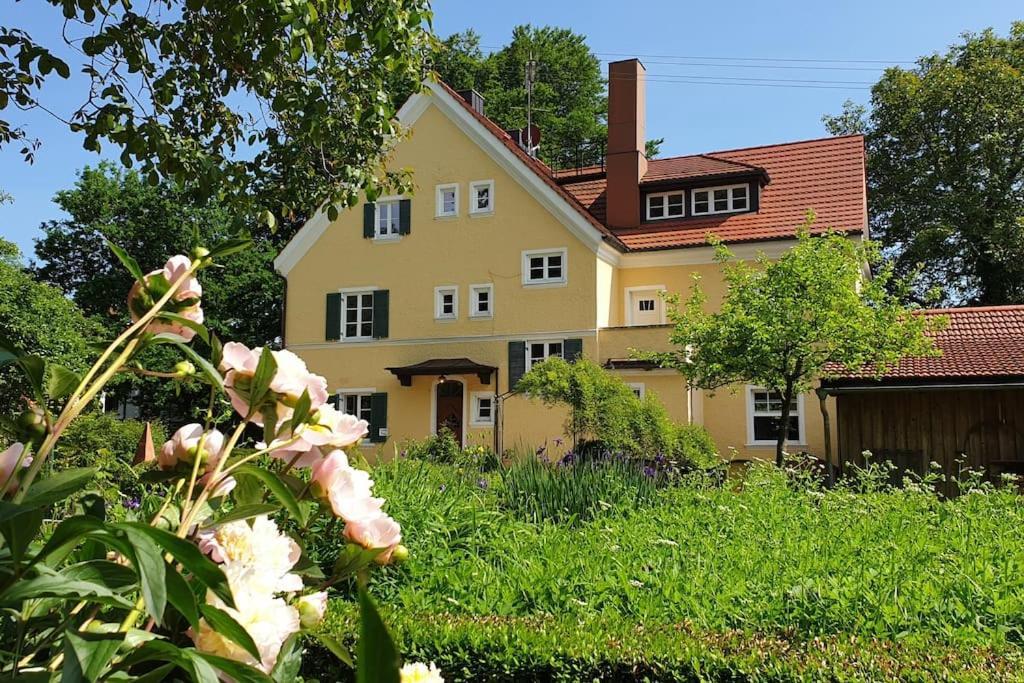 Ferienwohnung In Der Villa Sana Mit Grossem Garten Rofingen Extérieur photo